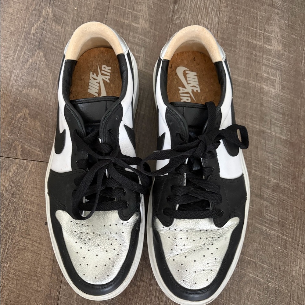 Nike Black and White Low-Top Sneakers